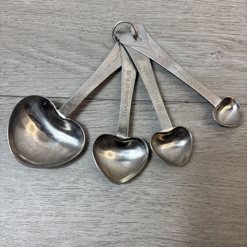 Set of 4 Metal Heart Shaped Measuring Spoons Silver Tone A PINCH OF LOVE SET